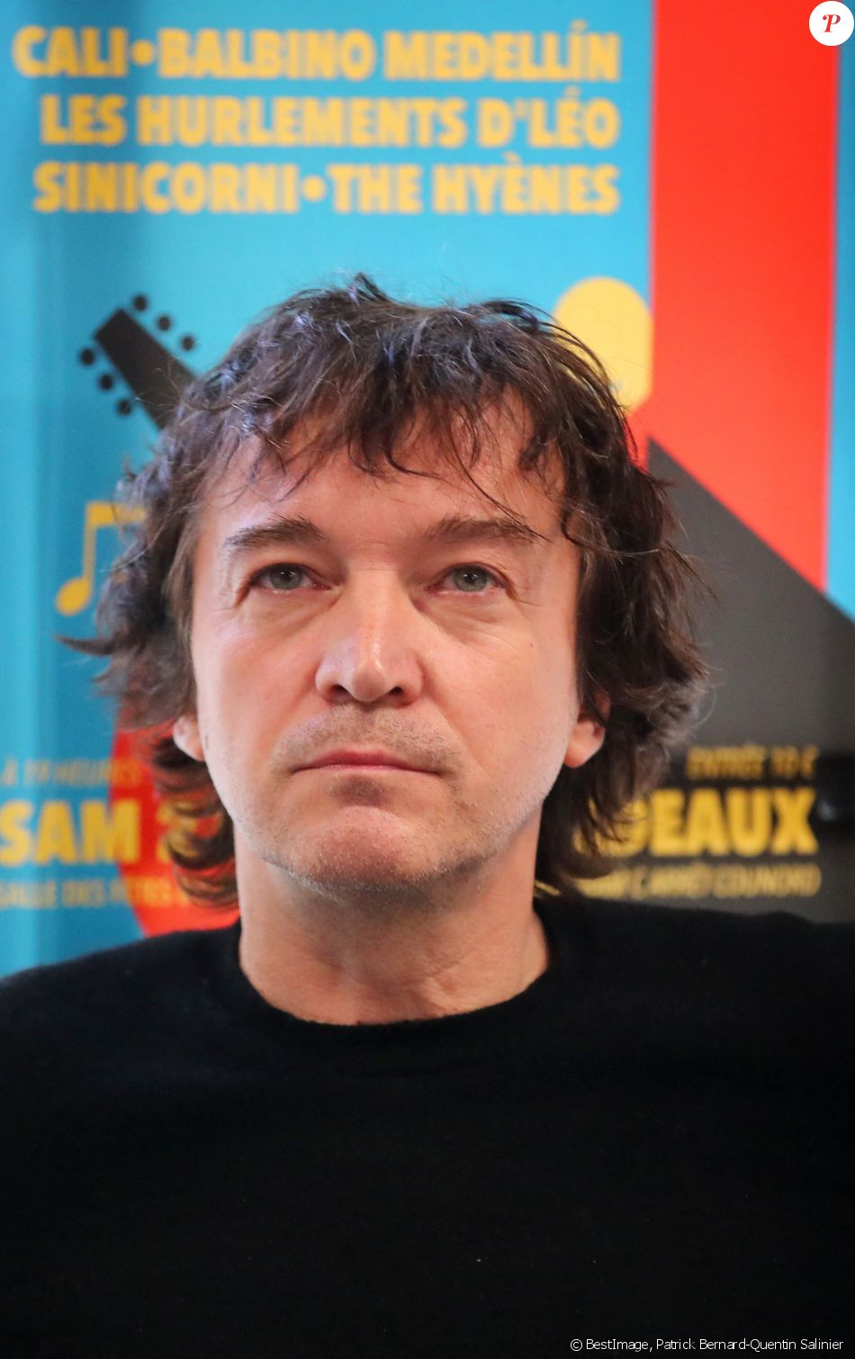 Exclusif - Le chanteur Cali est venu organiser une grande soirée de soutien, en compagnie de nombreux artistes, pour son ami Philippe Poutou leader syndical de l'entreprise Ford qui n'a toujours pas de repreneur, Bordeaux le 3 mars 2019. © Patrick Bernard-Quentin Salinier/ Bestimage