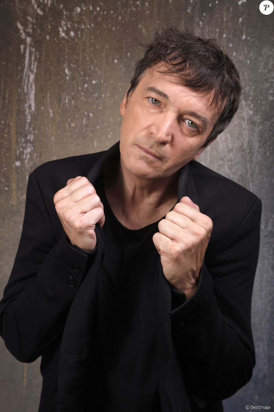 Portrait du chanteur Cali