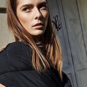 Alizée Coucke, la soeur jumelle de Miss France 2018, en novembre 2017.