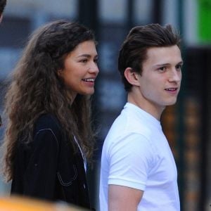 Tom Holland et Zendaya sur le tournage de "Spider-Man : Far Fron Home" à New York.