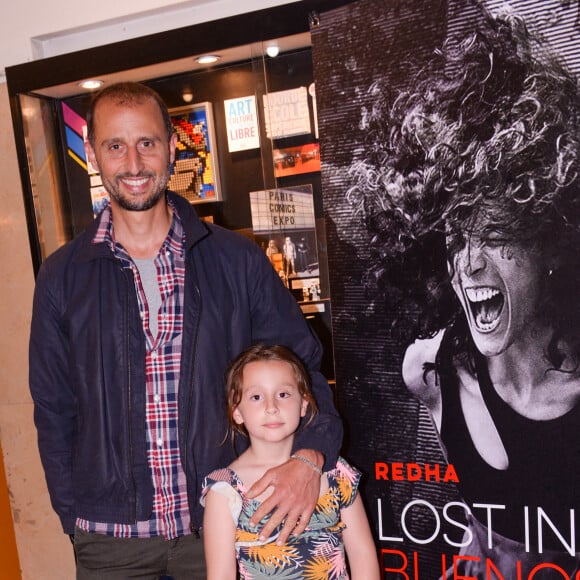 Exclusif - Arié Elmaleh et sa fille Amalia lors de la première du spectacle Lost in Buenos Aires à l'Européen à Paris le 28 juin 2021. © Rachid Bellak / Bestimage 