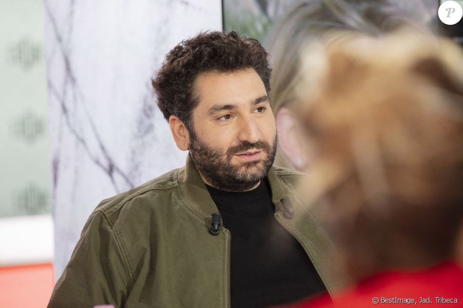 Exclusif - Mouloud Achour - Enregistrement de l'émission "Clique", présentée par M.Achour le 21 mai 2021 et diffusée en clair sur Canal + le 23 mai © Jack Tribeca / Bestimage