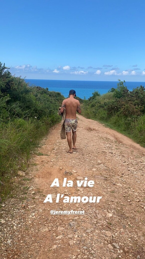 Laure Manaudou adresse une déclaration d'amour à son compagnon Jérémy Frérot, dans sa story Instagram du vendredi 9 juillet 2021.