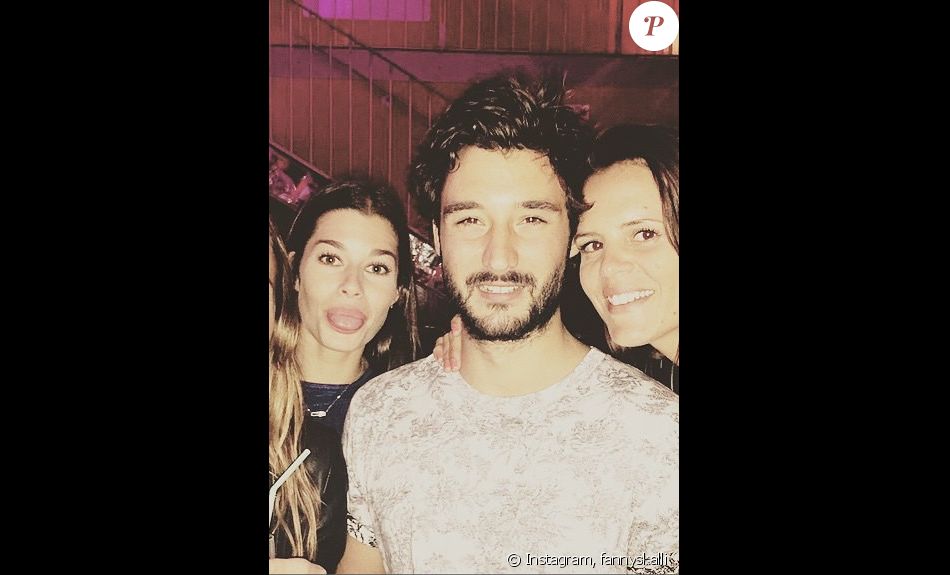 Laury Thilleman Et Jeremy Frerot En Couple Laury Thilleman Et Jeremy Frerot En Couple - Esam Solidarity