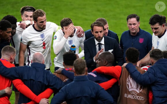 Le sélectionneur de l'équipe d'Angleterre et ses joueurs lors de la demi-finale de l'Euro 2020 Angleterre - Danemark à Wembley. Londres, le 7 juillet 2021.