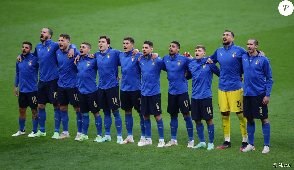 Marco Verratti (4e en partant de la gauche) et l'équipe d'Italie lors de la demi-finale de l'Euro 2020 face à l'Espagne au stade de Wembley. Londres, le 6 juillet 2021.