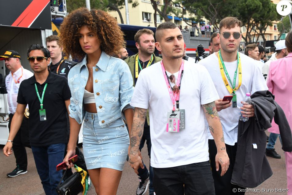 Marco Verratti et sa compagne Jessica Aidi avant le départ du 77ème Grand Prix de Formule 1 de Monaco le 26 mai 2019. © Bruno Bebert/Bestimage
