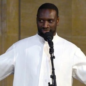 Omar Sy lors de sa toute première participation au Festival d'Avignon. Le comédien a proposé une lecture publique de "Frère d'âme", de David Diop.