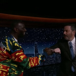 Omar Sy sur le plateau de l'émission "Jimmy Kimmel Live" pour la promotion de la deuxième saison de la série "Arsène Lupin" (Netflix). Los Angeles. Le 15 juin 2021.