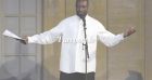 Omar Sy submergé par l'émotion pour une grande première : "Arrêtez, vous allez me faire chialer"