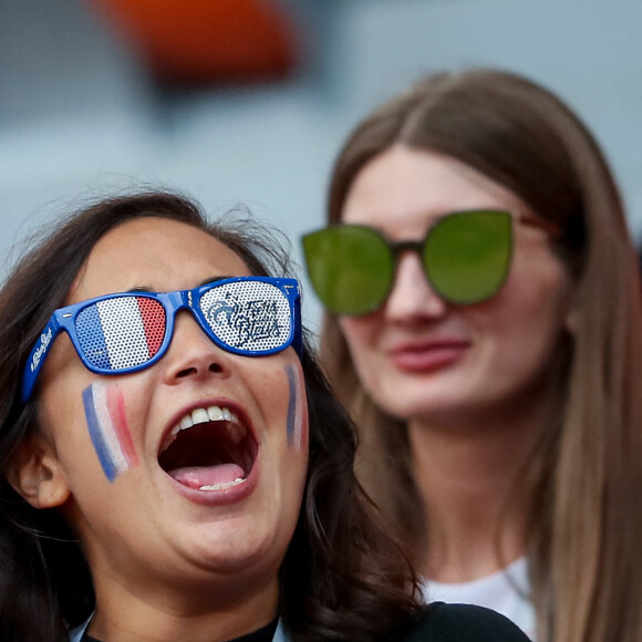 Valérie Begue lors du match de coupe du monde opposant la France au Pérou au stade Ekaterinburg à Yekaterinburg, Russie, le 21 juin 2018. La France a gagné 1-0. © Cyril Moreau/Bestimage  Celebs during the 2018 FIFA World Cup Russia group C match between France and Peru at Ekaterinburg Arena in Yekaterinburg, Russia on June 21, 2018. France won 1-0. 