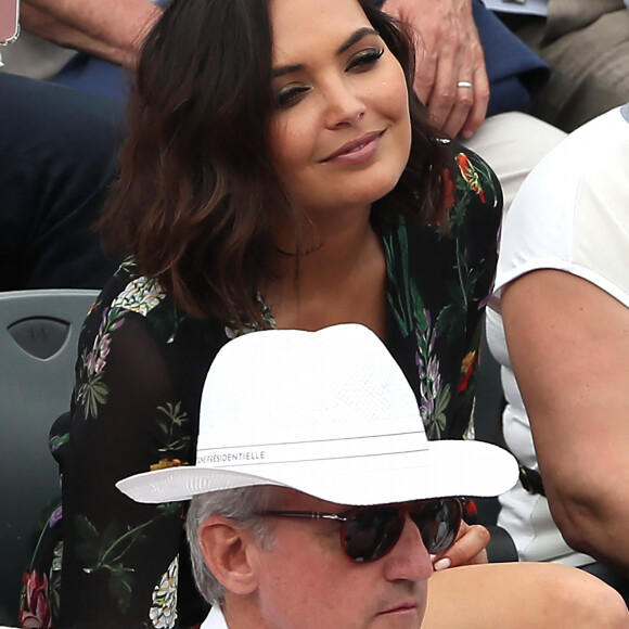 Valérie Bègue (Miss France 2008) en tribune lors des internationaux de tennis de Roland Garros le 28 mai 2018. © Dominique Jacovides-Cyril Moreau / Bestimage  People during the 2018 French Open - Day two at Roland Garros in Paris, France on May 28th, 2018. 