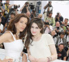Aura Atika et Judith Chemla au Festival de Cannes pour présenter le film "Versailles" en 2008.