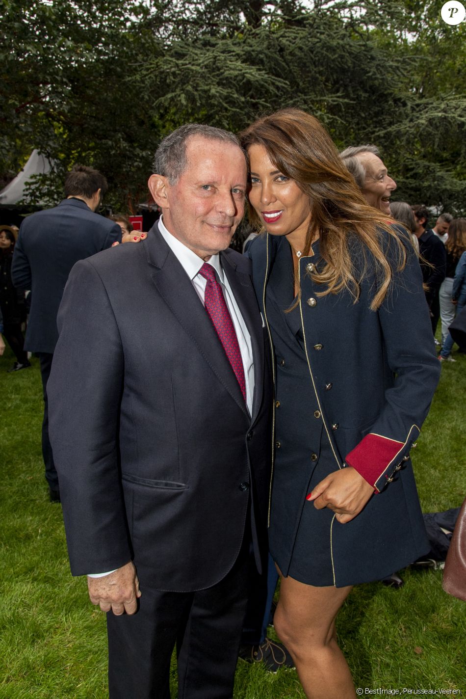 Exclusif - Amina Walter et un ami en backstage lors de l'évènement "Le Concert de Paris" depuis le Champ-de-Mars à l'occasion de la Fête Nationale du 14 Juillet 2021. © Perusseau-Veeren/Bestimage