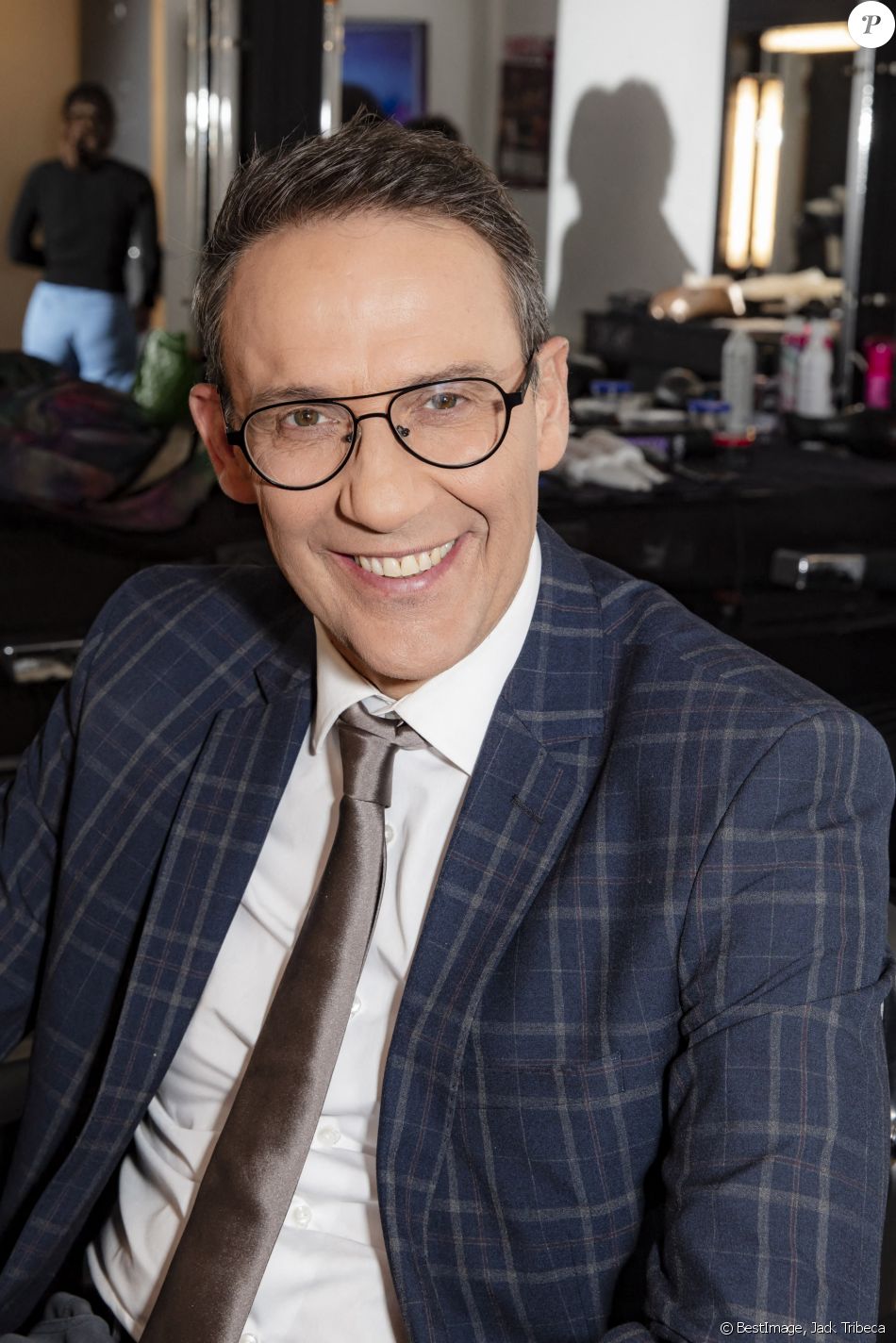 Exclusif - Julien Courbet - Backstage de l'enregistrement de l'émission "Touche Pas à Mon Poste (TPMP)", présentée par Cyril Hanouna et diffusée sur C8 le 14 décembre 2020 © Jack Tribeca / Bestimage