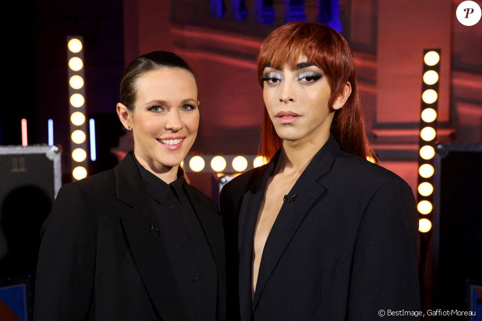 Bilal Hassani et Lorie Pester - Enregistrement de l'émission "La chanson challenge" au Château de Chambord. Le 26 juin 2021. © Gaffiot-Moreau / Bestimage