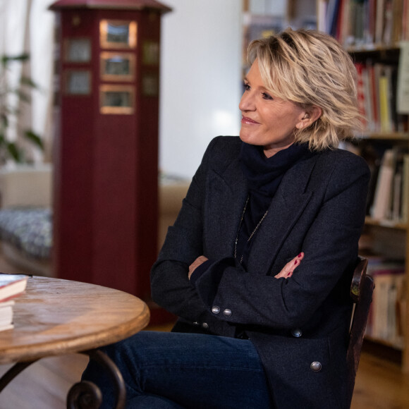 Exclusif - Enregistrement de la surprise pour l'émission "La Lettre", à l'Atelier Fratellini à Paris, présentée par Sophie Davant et diffusée le 29 mai 2021 sur France 2. Le 4 décembre 2020 © Cyril Moreau / Bestimage