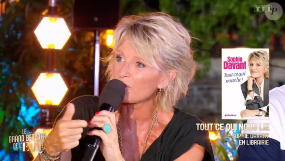 Sophie Davant dans "Le Grand bêtisier de l'été" sur TF1 le 17 juillet 2021.
