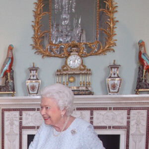 La reine Elisabeth II d'Angleterre en audience avec le roi Abdallah II de Jordanie et la reine Rania au palais de Buckingham à Londres. Le 28 février 2019