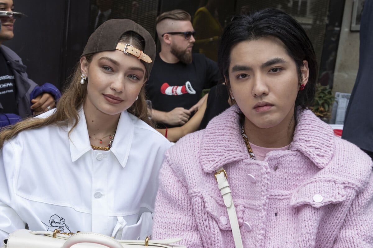 Photo : Gigi Hadid et Kris Wu lors du défilé Louis Vuitton mode Hommes  printemps-été 2020 à Paris le 20 juin 2019. © Olivier Borde / Bestimage -  Purepeople