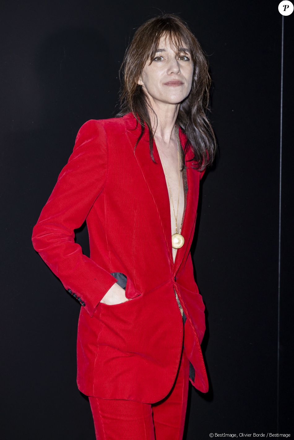 Charlotte Gainsbourg au photocall du défilé de mode prêt-à-porter automne-hiver 2020/2021 Saint Laurent à Paris le 25 février 2020. © Olivier Borde / Bestimage