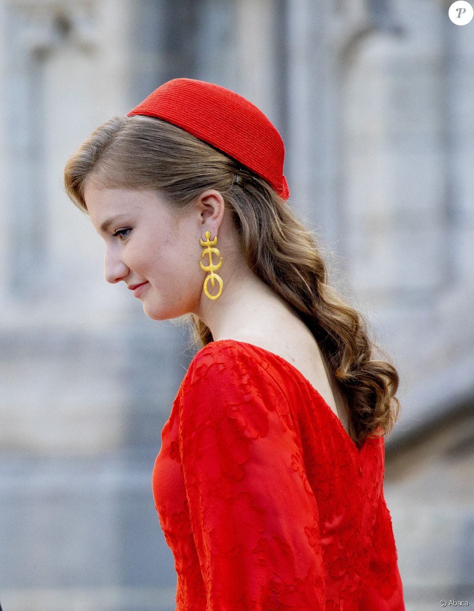 La princesse Elisabeth - La famille royale belge assiste à la cérémonie du "Te Deum" à la cathédrale des Saints Michel et Gudule à Bruxelles, à l'occasion de la Fête nationale belge, le 21 juillet 2021.