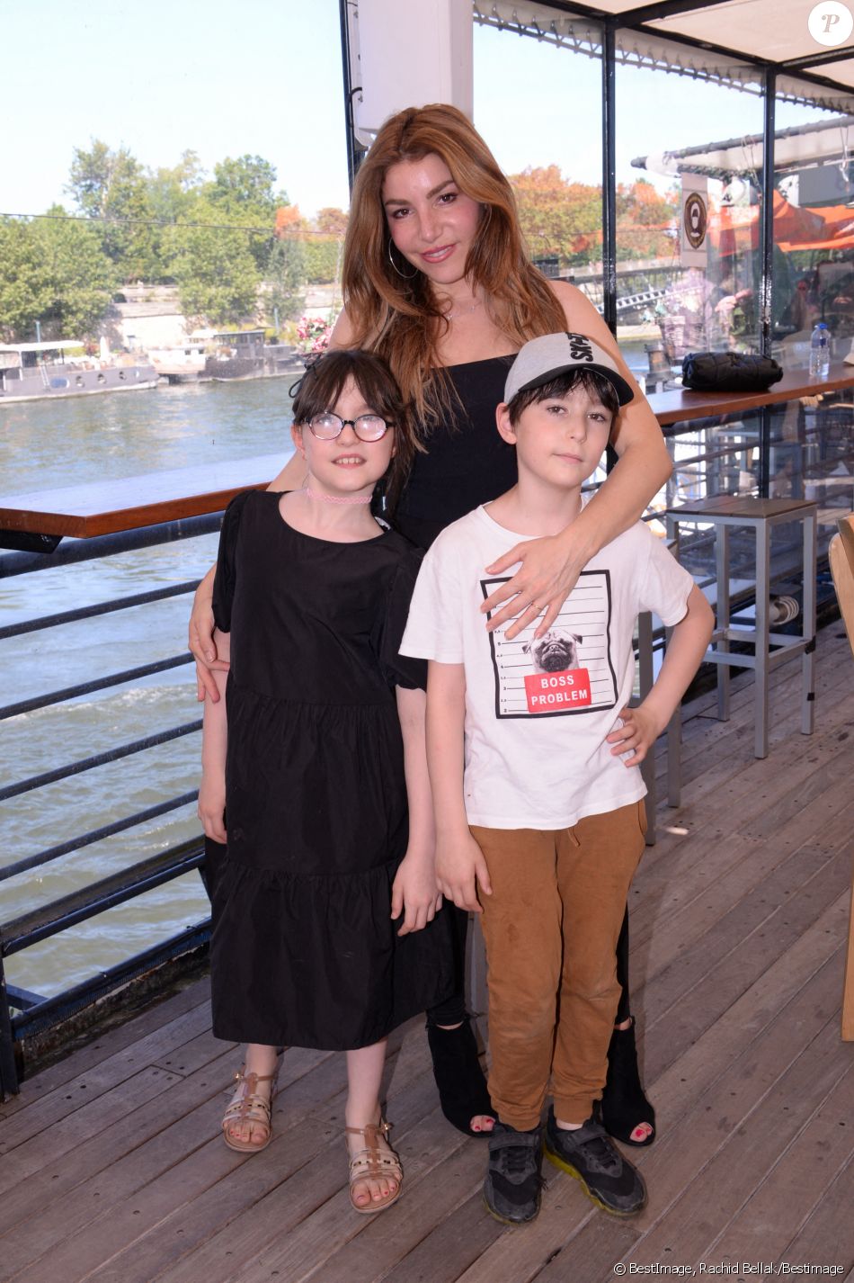 Lola Marois et ses enfants à l'évènement "Les Brunchs du Shelby" by Brahim Zaibat et Noam Chouat au Concorde Atlantique à Paris, le 13 juin 2021. © Rachid Bellak/Bestimage