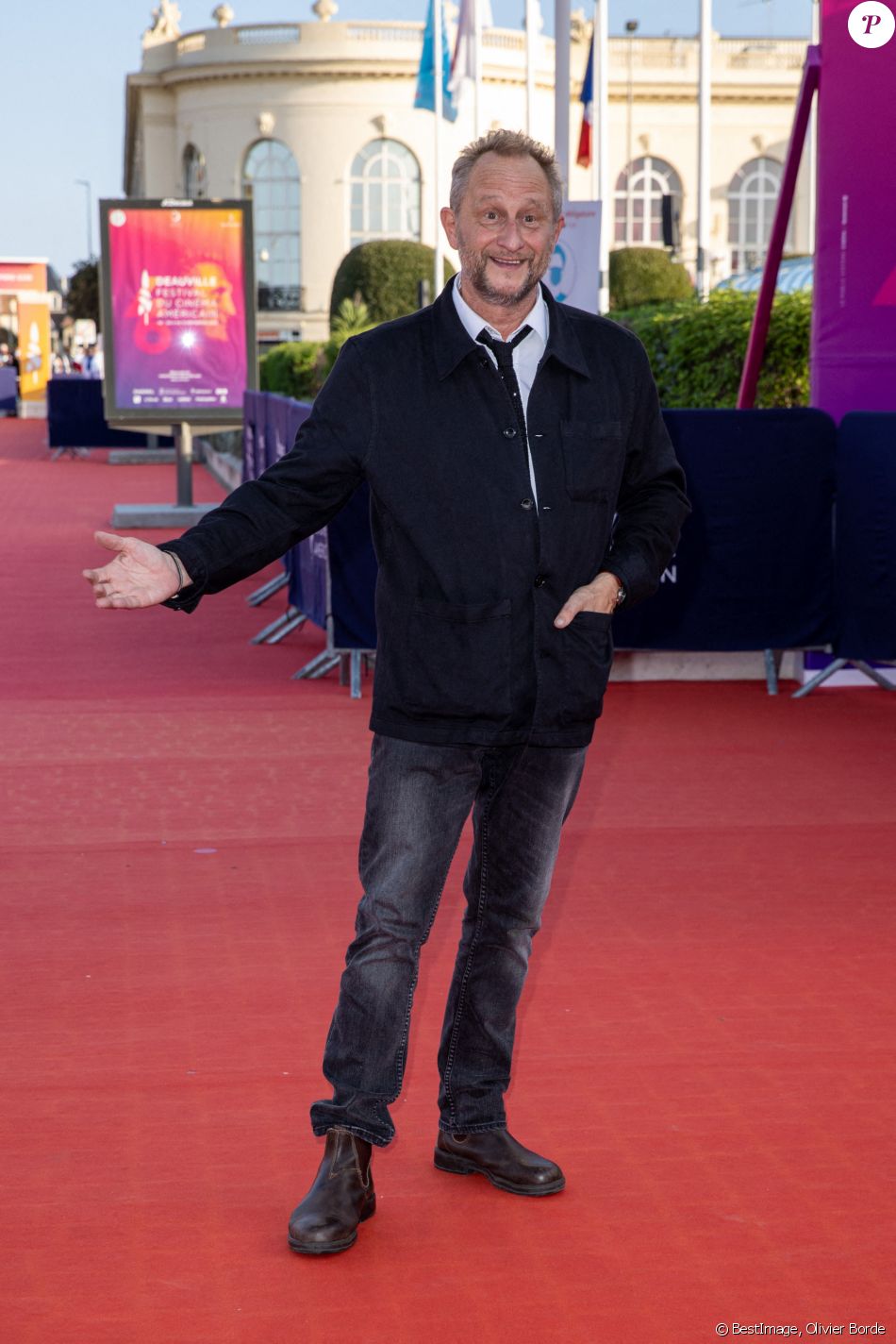 Benoît Poelvoorde à la première de "Comment je suis devenu un super-héros" lors de la clôture du 46ème Festival du Cinéma Américain de Deauville, le 12 septembre 2020. © Olivier Borde/Bestimage