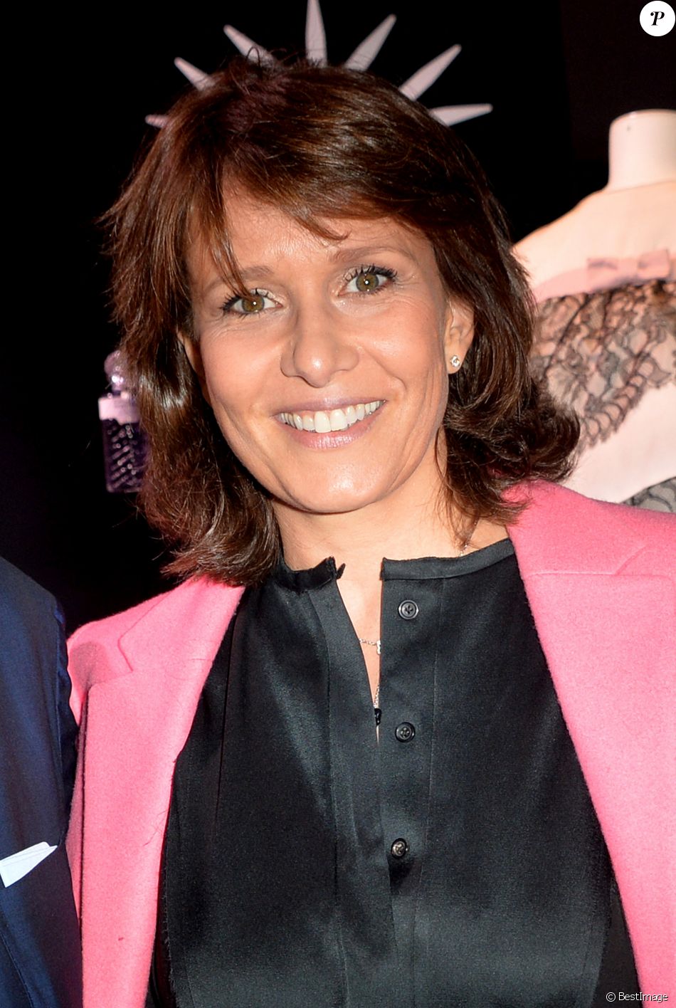 Carole Rousseau - Photocall de la soirée pour les 90 ans de la marque " Rochas" à Paris le 30 septembre 2015.