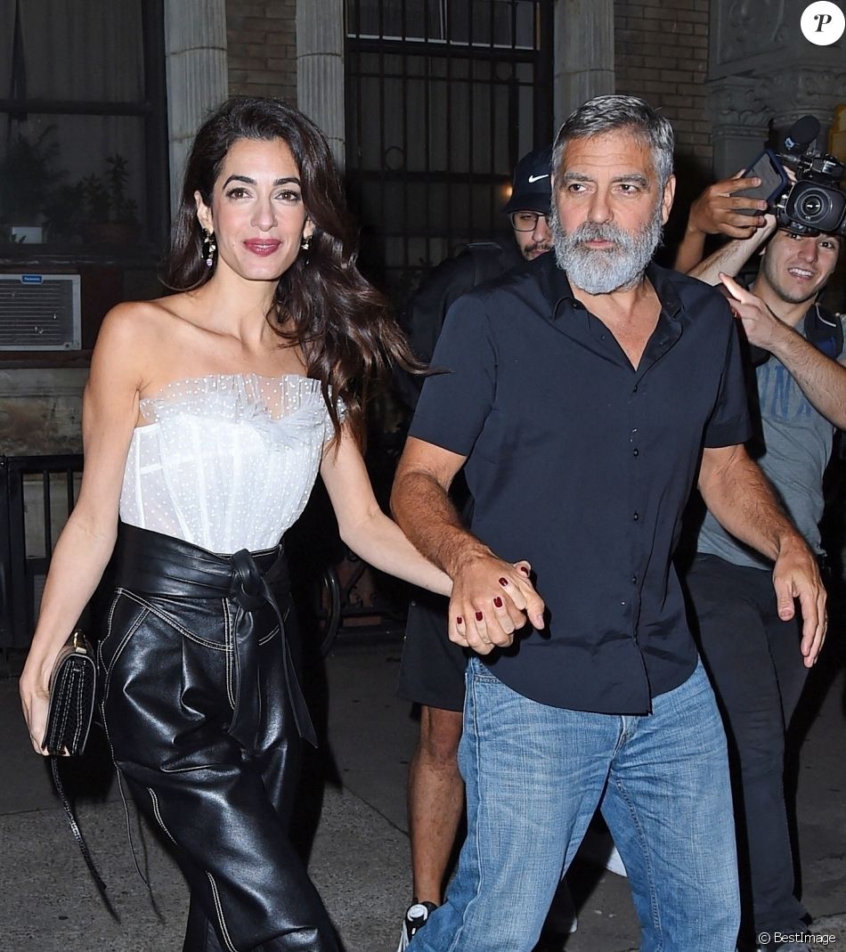 Exclusif - George et Amal Clooney fêtent leur cinquième anniversaire de mariage au restaurant "4 Charles Prime Rib" à New York.