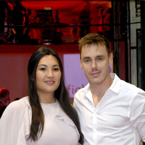 Louis Ducruet et sa femme Marie durant la traditionnelle soirée d'été de Fight Aids Monaco au Sporting Club de Monaco, le 24 juillet 2021. © Bruno Bebert/PRM/Bestimage