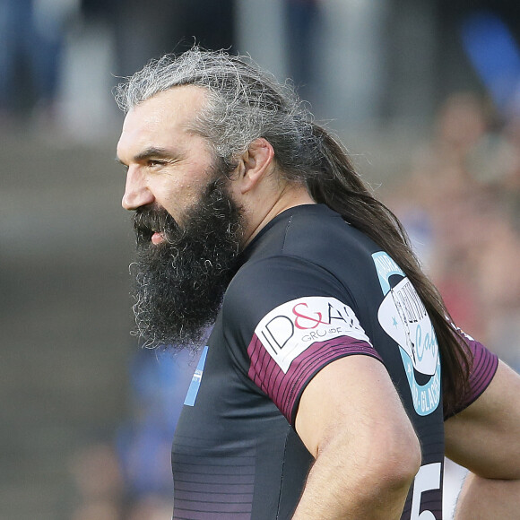 Sébastien Chabal lors du "Match des légendes" (match caritatif mi-foot, mi-rugby) au profit de l'association de P.Olmeta, "Un sourire, un espoir pour la vie", qui vient en aide aux enfants malades, au stade Chaban Delmas, Bordeaux, France, le 27 Mai 2019. © Patrick Bernard/Bestimage 