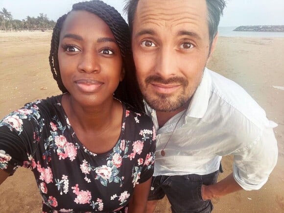 Hapsatou Sy et Vincent Cerutti profitent de douces vacances au Sénégal avec leurs enfants Abbie (4 ans) et Isaac (18 mois) en juillet 2021.