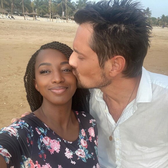 Hapsatou Sy et Vincent Cerutti profitent de douces vacances au Sénégal avec leurs enfants Abbie (4 ans) et Isaac (18 mois) en juillet 2021.