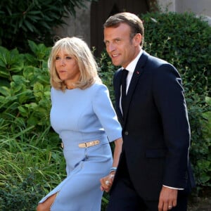 Le président Emmanuel Macron et la première dame Brigitte Macron - Le président de la République française reçoit le président de la fédération de Russie au fort de Brégançon. © Luc Boutria / Nice Matin / Bestimage