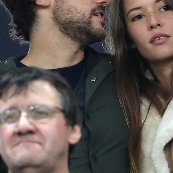 Thomas Hollande et sa compagne Emilie Broussouloux lors du match de Rugby France - Nouvelle Zélande (18-38) au stade de France à Saint-Denis le 11 novembre 2017.