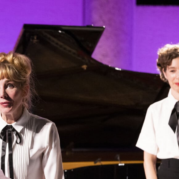 Exclusif - Hélène Couvert, Julie Depardieu, Juliette Hurel - J. Julie Depardieu sur scène lors du concert Misia "Reine de Paris" en marge du Festival de Ramatuelle et ses nuits classiques (27 juillet - 11 août 2021) le 29 Juillet 2021. © Cyril Bruneau/Festival de Ramatuelle/Bestimage