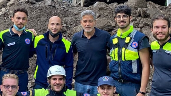 George Clooney aide ses voisins sinistrés du lac de Côme après les graves inondations