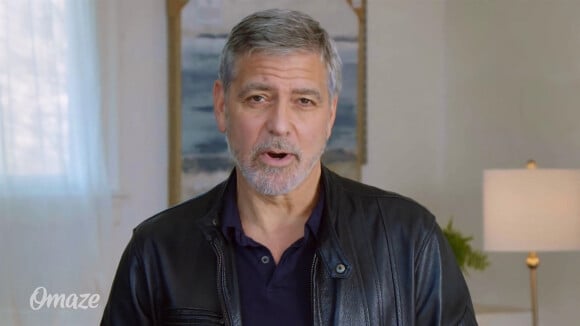 L'acteur George Clooney et la société américaine Omaze lancent une collecte de fonds sous la forme d'un concours pour la Clooney Foundation for Justice (CFJ), fondation de l'acteur qui lutte pour les droits des individus injustement ciblés par des gouvernements oppressifs par le biais des tribunaux. Dans cette une vidéo humoristique de 4 minutes, George Clooney vit avec un inconnu le temps du confinement, et c'est un colocataire insupportable.