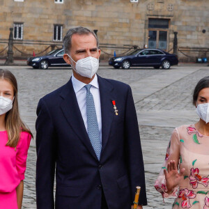 L'infante Sofia d'Espagne, La princesse Leonor et La reine Letizia d'Espagne - La famille royale d'Espagne célèbre la fête nationale de la Galice, le jour de la Saint-Jacques, à la cathédrale de Santiago à Saint-Jacques-de-Compostelle, le 25 juillet 2021.