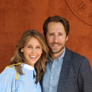 Ophélie Meunier (enceinte) et son mari Mathieu Vergne au village des Internationaux de France de Roland Garros à Paris le 9 juin 2021. © Dominique Jacovides / Bestimage