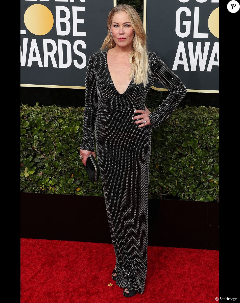 Christina Applegate à la 77ème cérémonie annuelle des Golden Globes au Beverly Hilton Hotel à Los Angeles, le 5 janvier 2020.