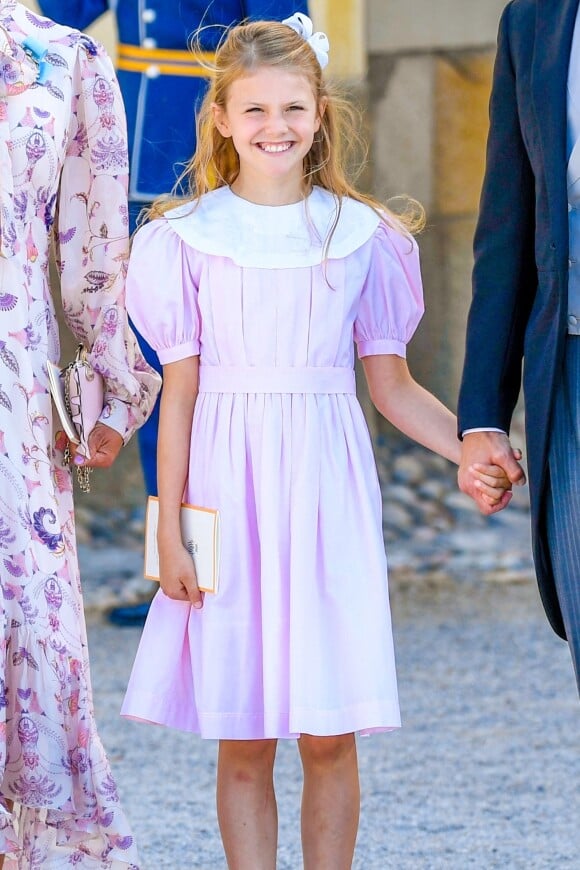 La princesse Estelle de Suède - La famille royale suédoise au baptême du prince Julian, duc de Halland au château de Drottningholm sur l'île de Lovön à Ekero en Suède le 14 août 2021.