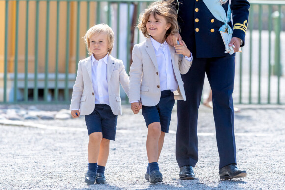 Le prince Alexander de Suède, le prince Gabriel de Suède - La famille royale suédoise au baptême du prince Julian, duc de Halland au château de Drottningholm sur l'île de Lovön à Ekero en Suède le 14 août 2021.