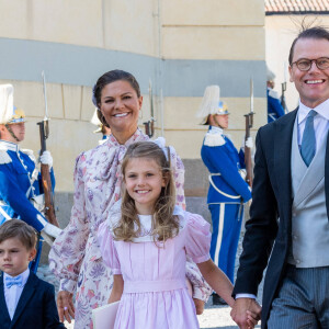La princesse Victoria de Suède, le prince Daniel de Suède et leurs enfants la princesse Estelle de Suède et le prince Oscar de Suède - La famille royale suédoise au baptême du prince Julian, duc de Halland au château de Drottningholm sur l'île de Lovön à Ekero en Suède, le 14 août 2021. 
