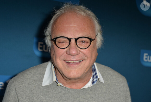 Laurent Cabrol à la conférence de presse de la rentrée du pôle radio "Europe 1, RFM et Virgin Radio" au Lagardère Paris Racing à Paris. © Ramsamy Veeren/Bestimage