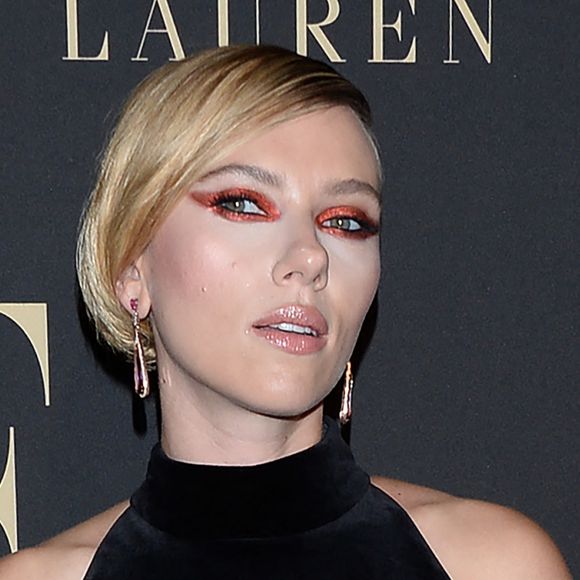 Scarlett Johansson lors de la soirée ELLE Women à l'hôtel Four Seasons à Beverly Hills, le 14 octobre 2019.  