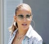 Jennifer Lopez et sa fille Emme ont assisté à la fête "Day of Indulgence Party" organisée par Jennifer Klein à Los Angeles, le 15 août 2021.