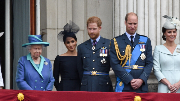 Elizabeth II exaspérée des attaques de Meghan et Harry : la reine prête à contre-attaquer