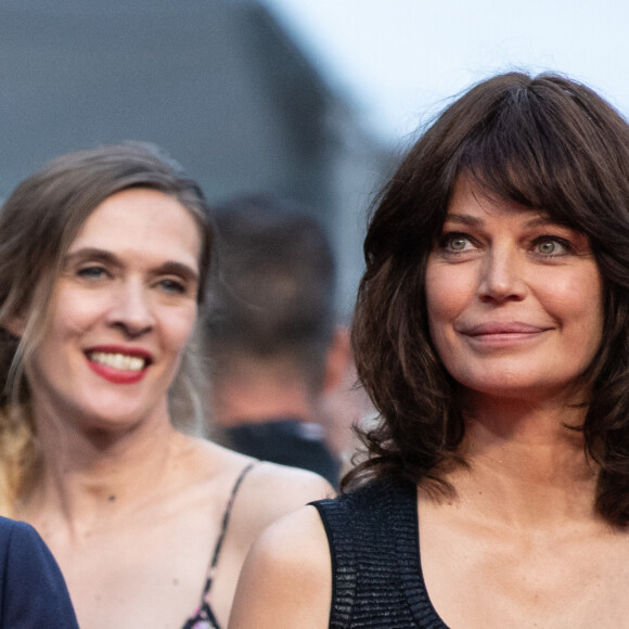 Marianne Denicourt (habillée en Dior) - Montée des marches du film "Les plus belles années d'une vie" lors du 72ème Festival International du Film de Cannes. Le 18 mai 2019 © Borde / Bestimage